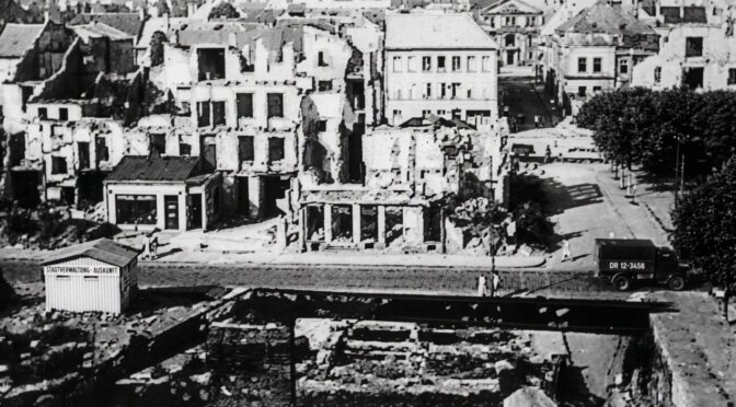 Die Deutsche Straße Saarlouis nach Kriegsende